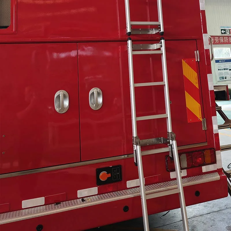 Échelle d'escalade pour véhicules spécialisés